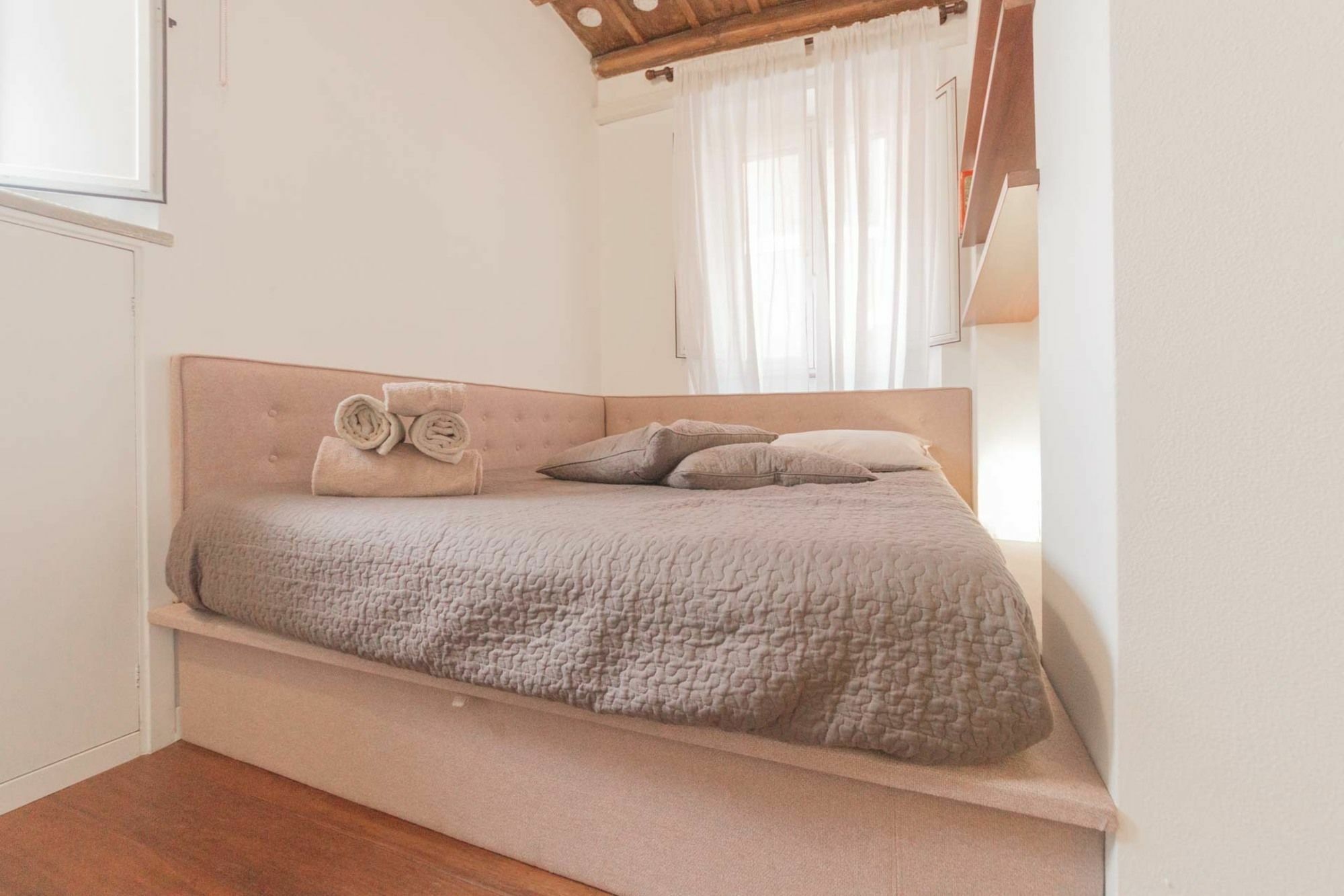 Panieri - Trastevere Apartment Roma Ngoại thất bức ảnh